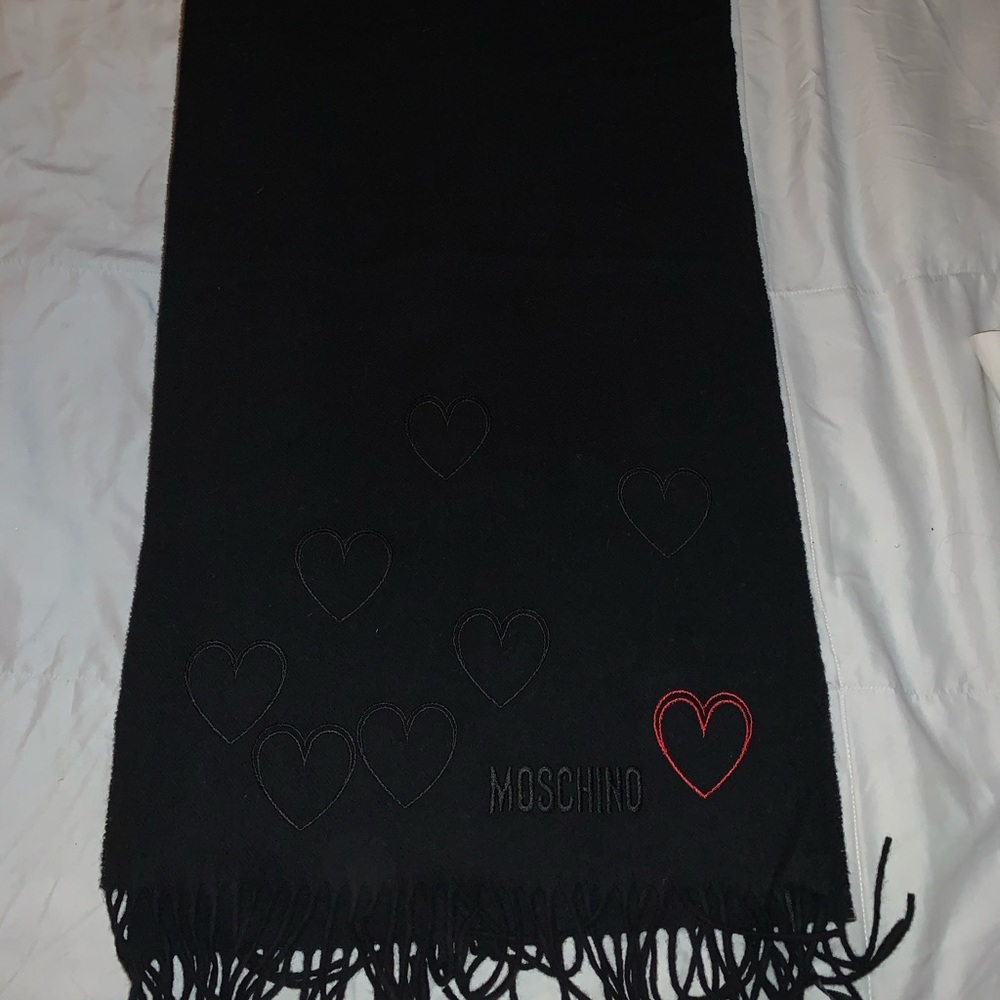Moschino scarf
